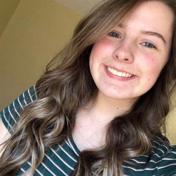 Meet your Posher, Alisom - Picture 1 of 1